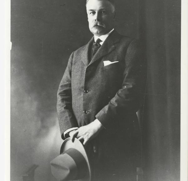 Thomas Barr Smith_B 36432 | Source: http://collections.slsa.sa.gov.au/resource/B+36432