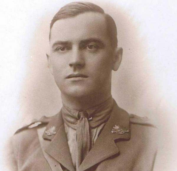 Captain Robert Percy YOUNG 29 Nov 1889 -18 Sept 1918