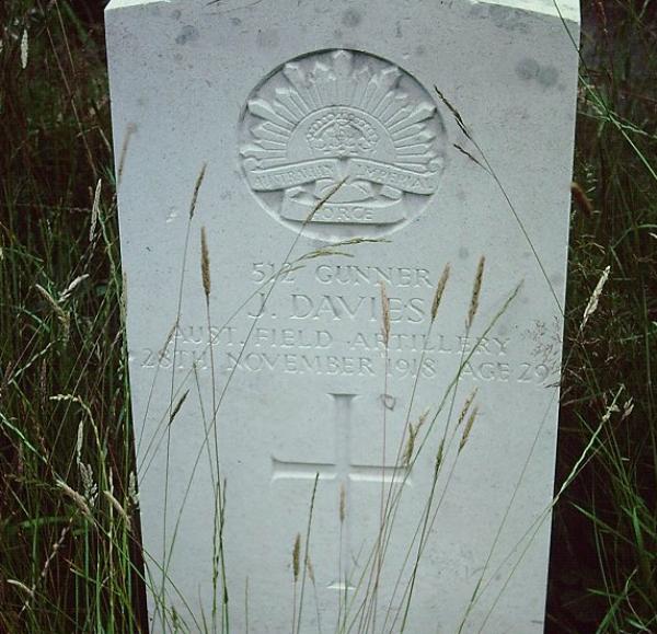  Grave of Gunner J Davies, Old Mountain Ash Cemetery. | Source: personal collection