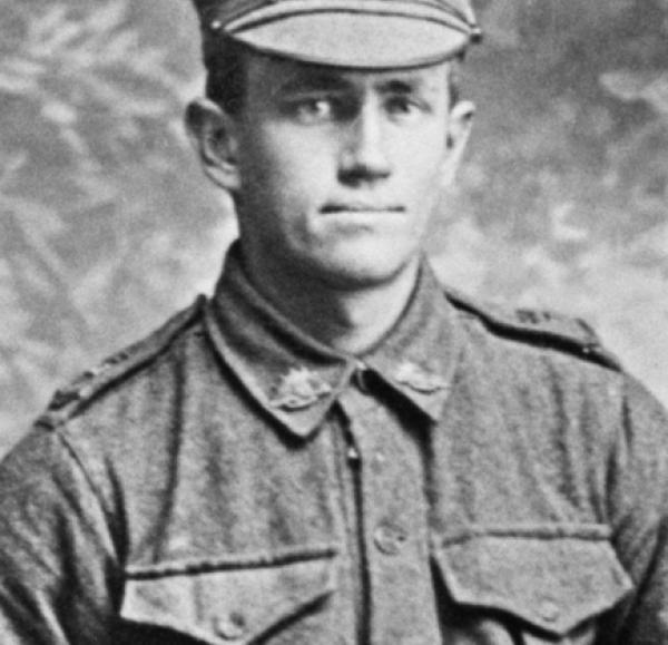 Studio portrait of 66 Private (Pte) Archibald Percy Choat, 32nd Battalion. Source: https://www.awm.gov.au/collection/P09291.189