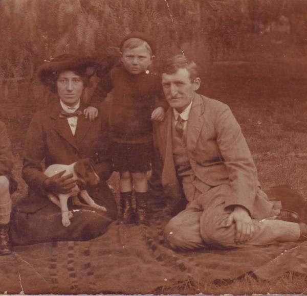 A pic of Frederick and his family | Source: personal collection