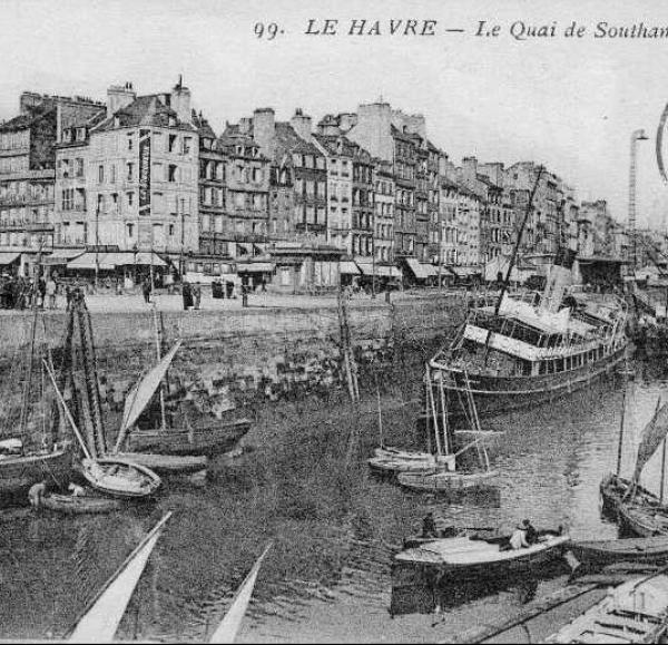 Le Quai de Southampton, Le Havre | Source: https://upload.wikimedia.org/wikipedia/commons/2/26/76-Le_Havre-Quai_de_Southampton-ann%C3%A9es_20.jpg