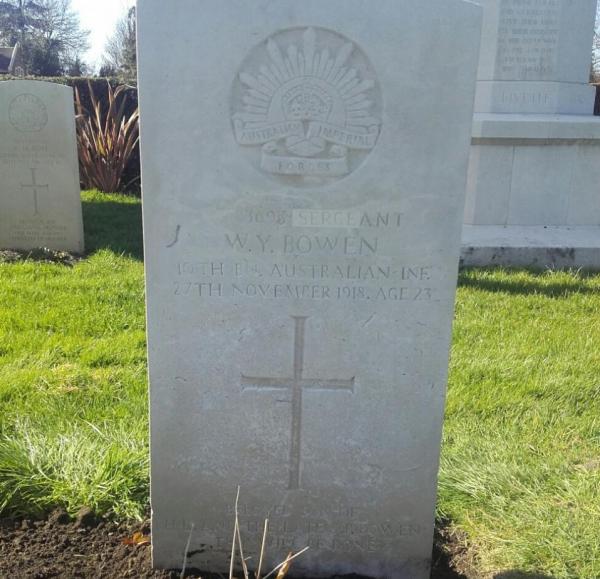 Headstone of Warwick Young Bowen