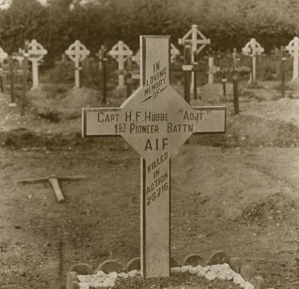 Grave of Hermann Fritz Hubbe | Source: http://collections.slsa.sa.gov.au/resource/PRG+1415/14/68