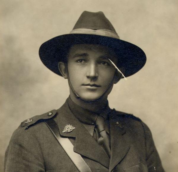 Howard Bevan Carr